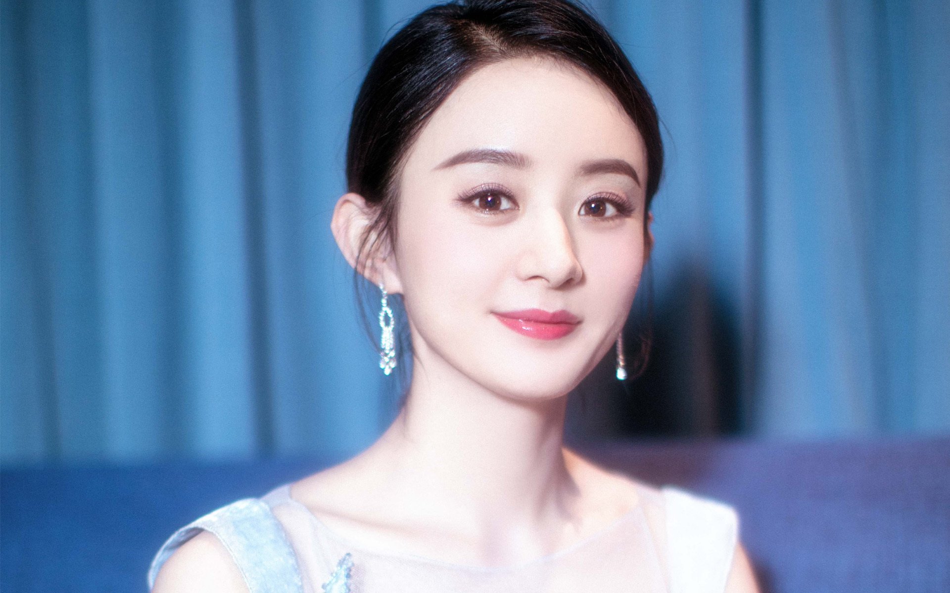 南安普顿国脚受伤，球队深陷伤病危机，南安普顿走出的球星